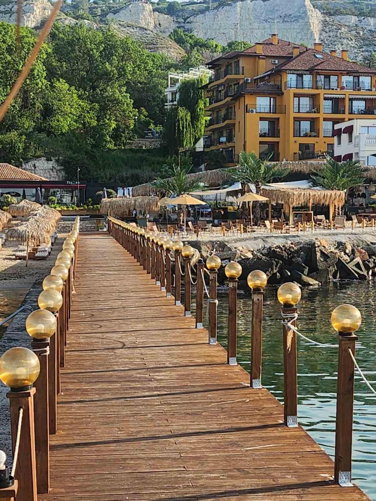 Supreme Beach Apartments Balchik Exterior foto