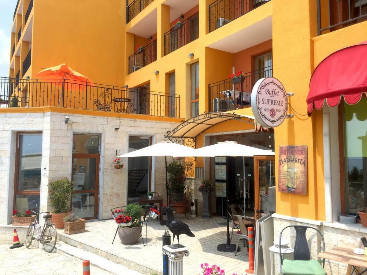 Supreme Beach Apartments Balchik Exterior foto